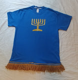 Camiseta hebrea israelita con menorá sagrada y flecos dorados premium