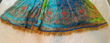 Falda multicolor israelita hebrea con flecos dorados